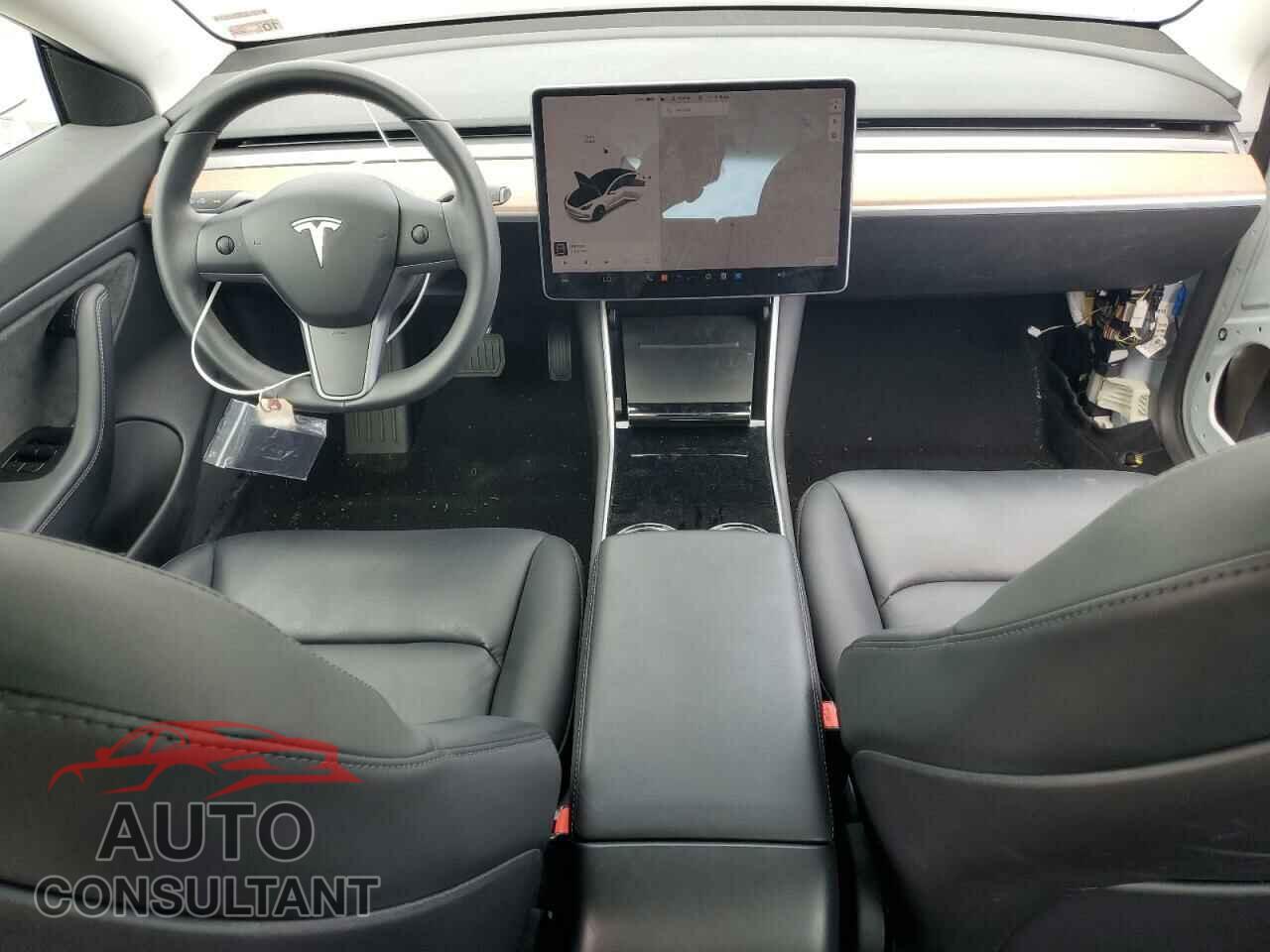 TESLA MODEL 3 2018 - 5YJ3E1EA8JF076218