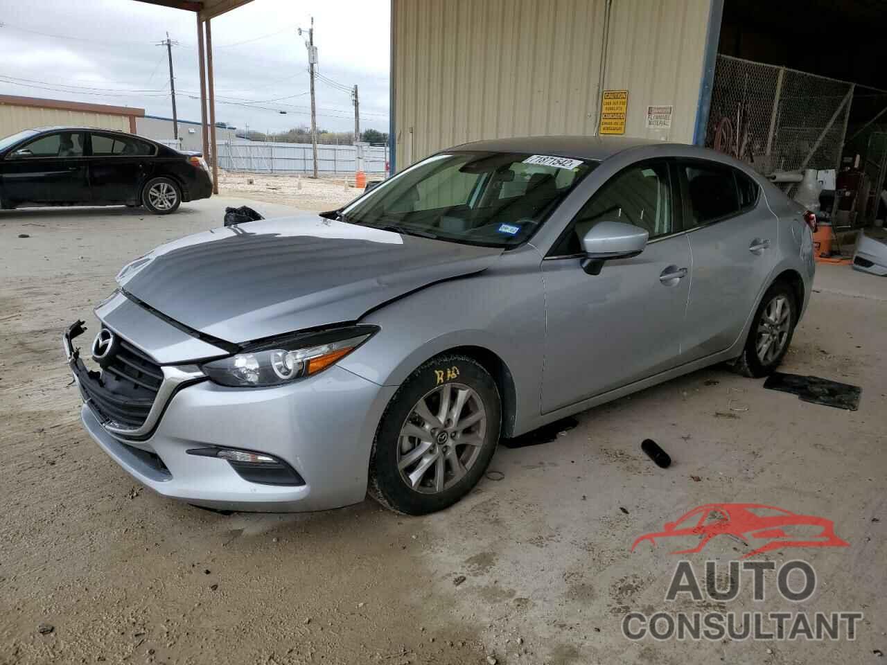 MAZDA 3 2018 - 3MZBN1U70JM233735