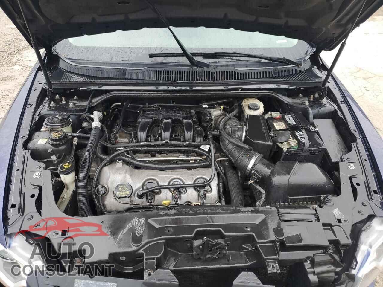 FORD TAURUS 2011 - 1FAHP2EW2BG118087