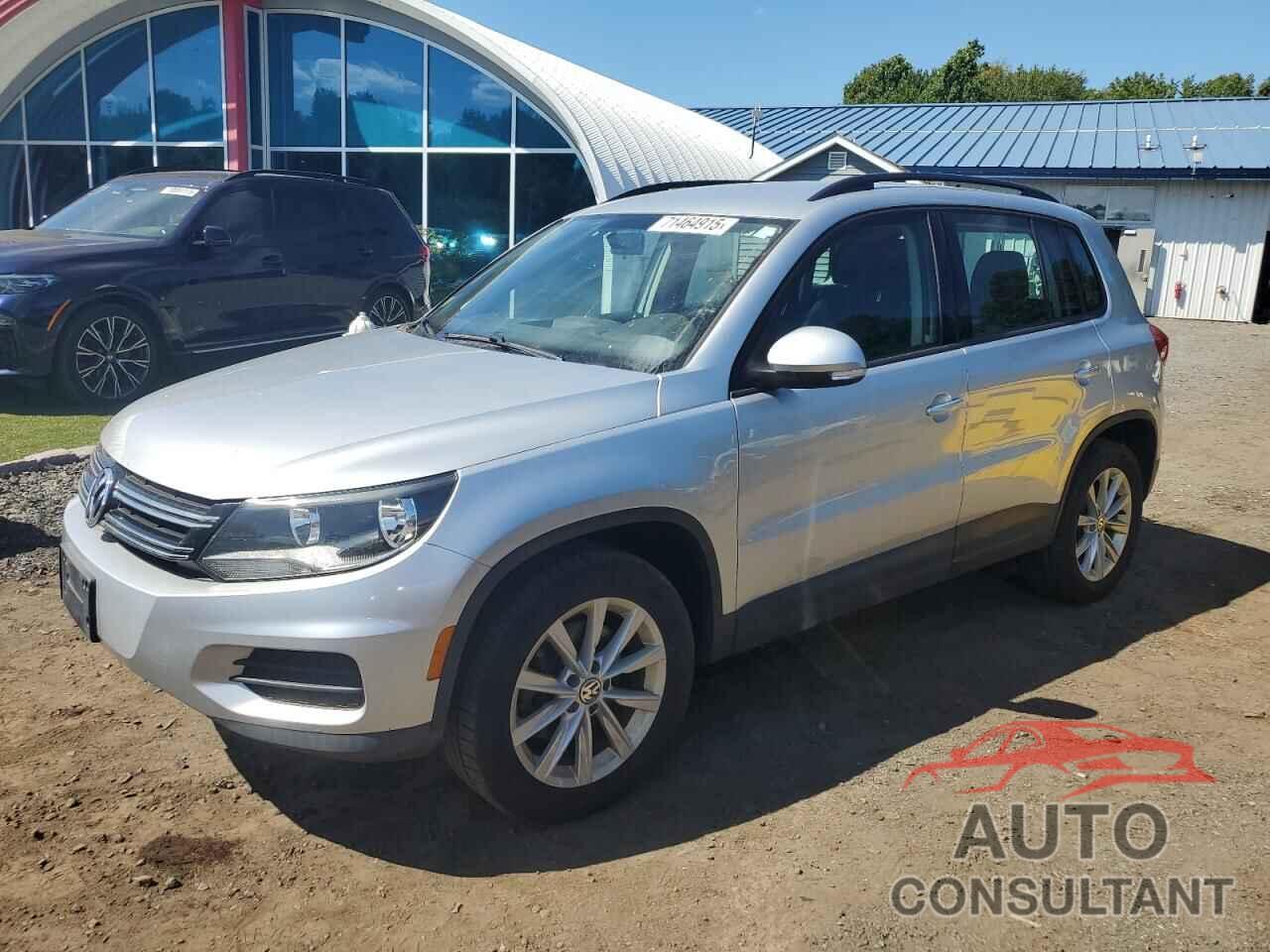 VOLKSWAGEN TIGUAN LIM 2018 - WVGBV7AX4JK004763