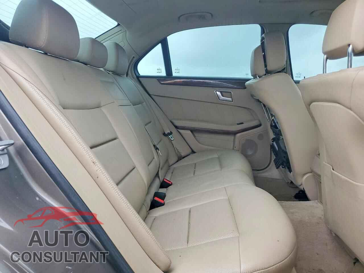 MERCEDES-BENZ E-CLASS 2012 - WDDHF8JB1CA535987