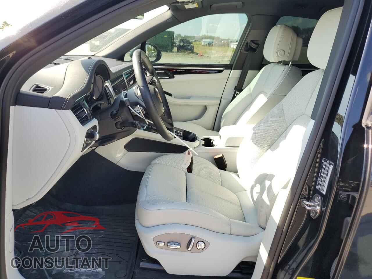 PORSCHE MACAN BASE 2024 - WP1AA2A52RLB20660