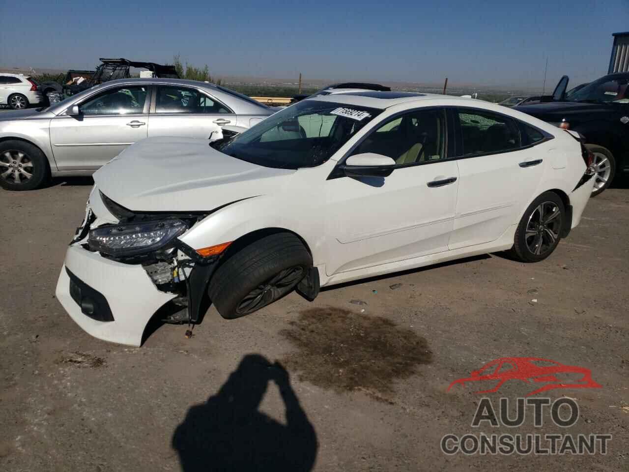 HONDA CIVIC 2018 - JHMFC1F90JX009947