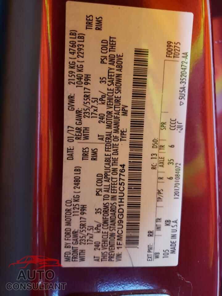 FORD ESCAPE 2017 - 1FMCU9GD1HUC57764