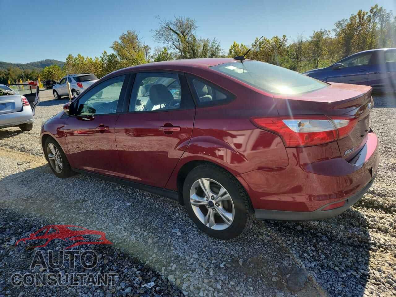 FORD FOCUS 2014 - 1FADP3F29EL194420