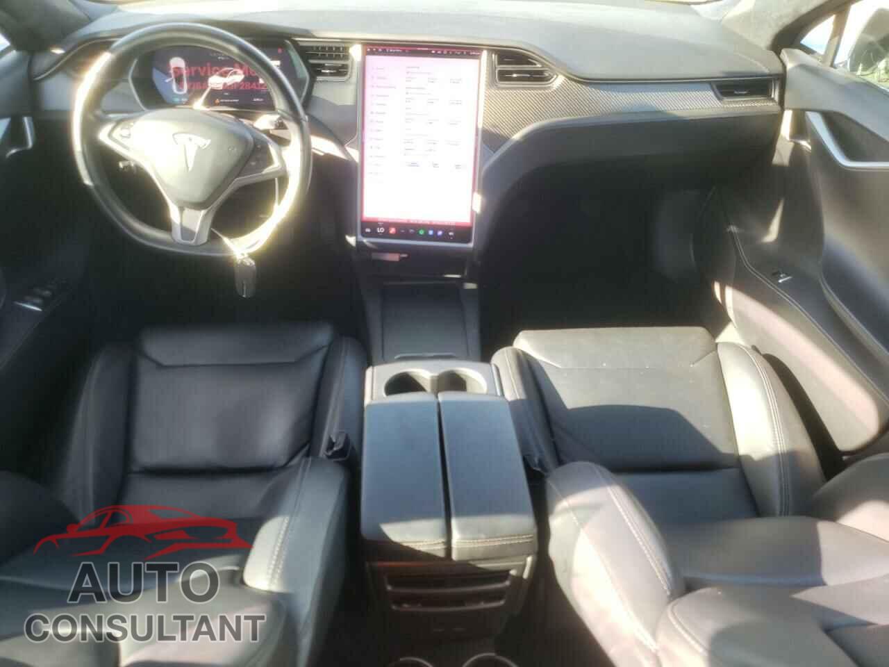 TESLA MODEL S 2018 - 5YJSA1E24JF284127
