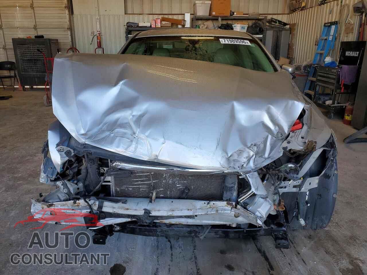 FORD TAURUS 2013 - 1FAHP2E83DG172082