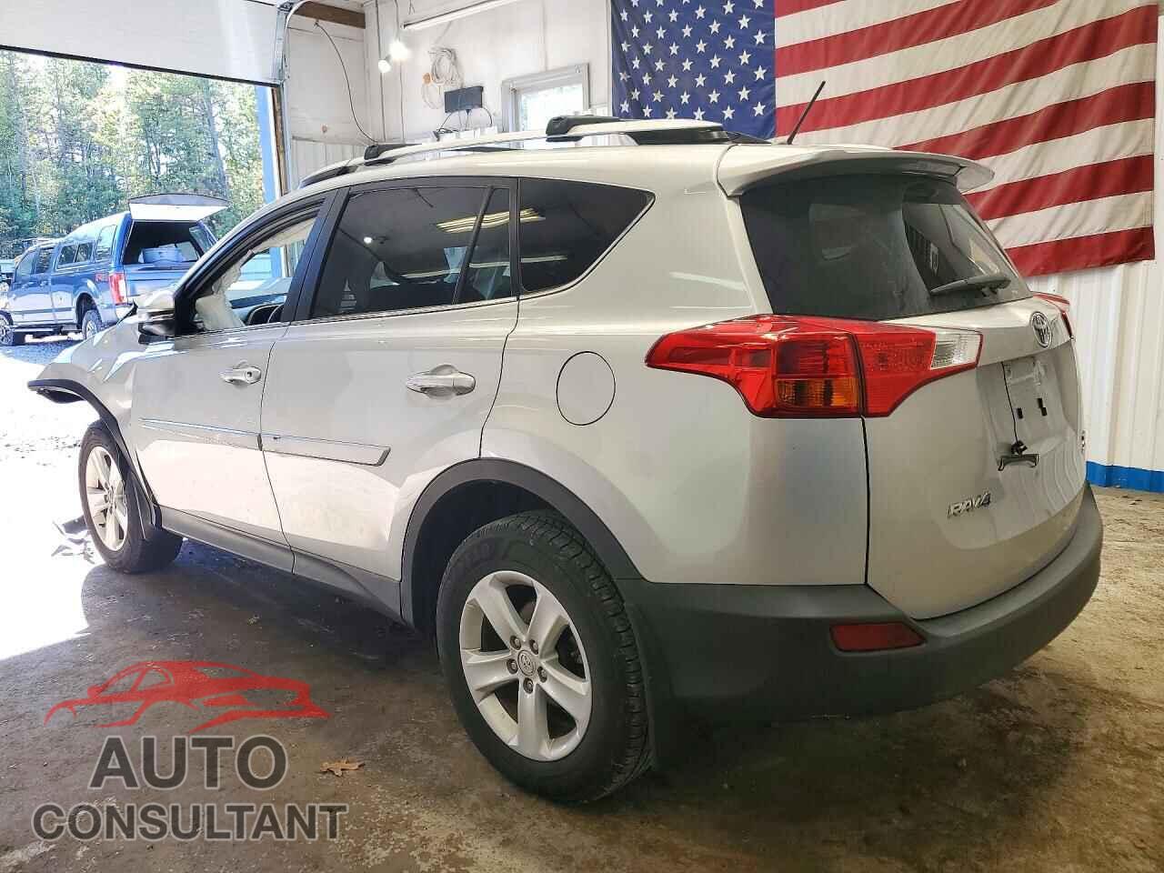 TOYOTA RAV4 2013 - JTMRFREV4DD036576