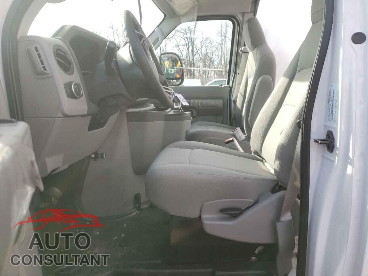 FORD ECONOLINE 2023 - 1FDWE3FN3PDD09993