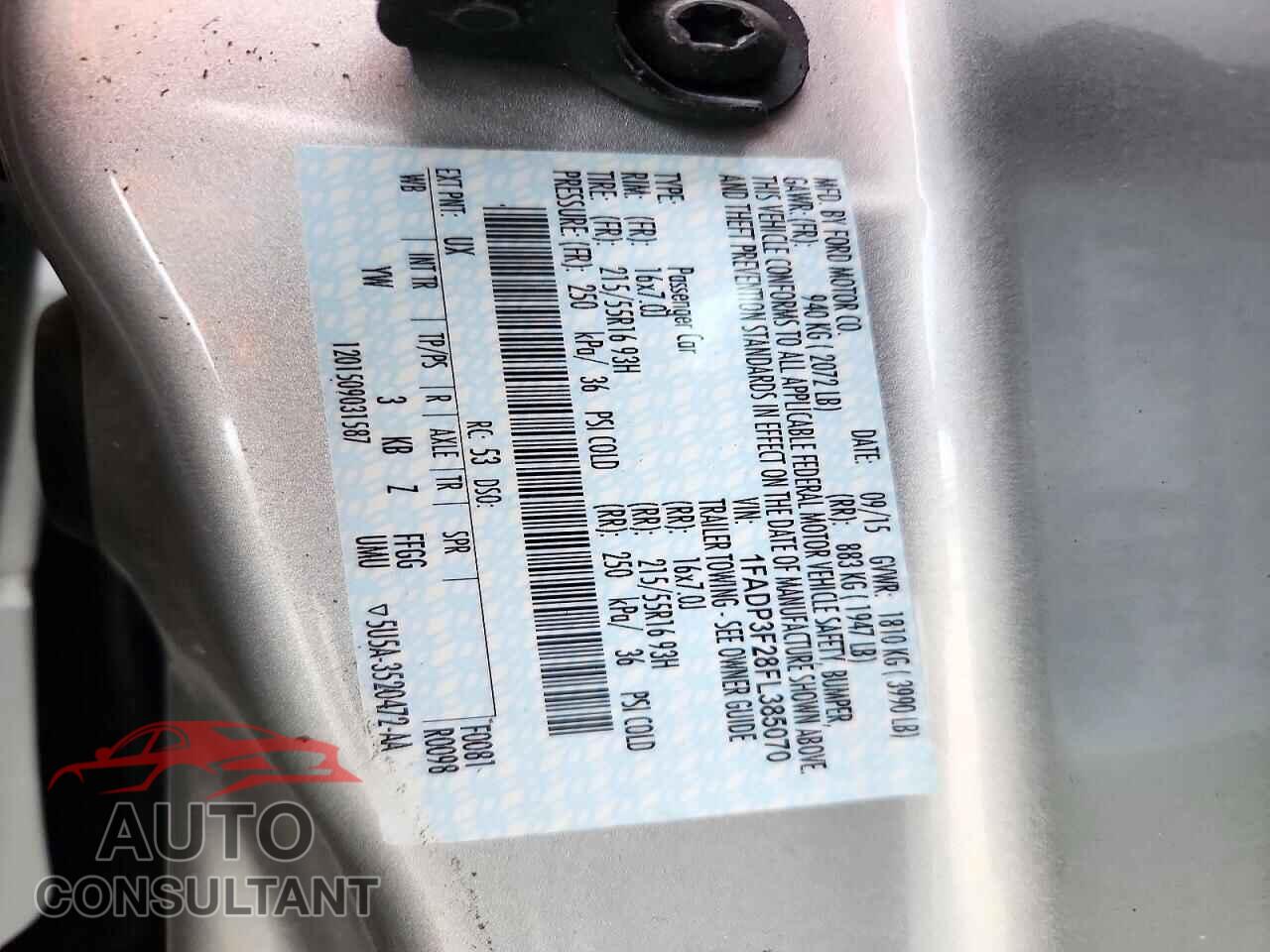 FORD FOCUS 2015 - 1FADP3F28FL385070