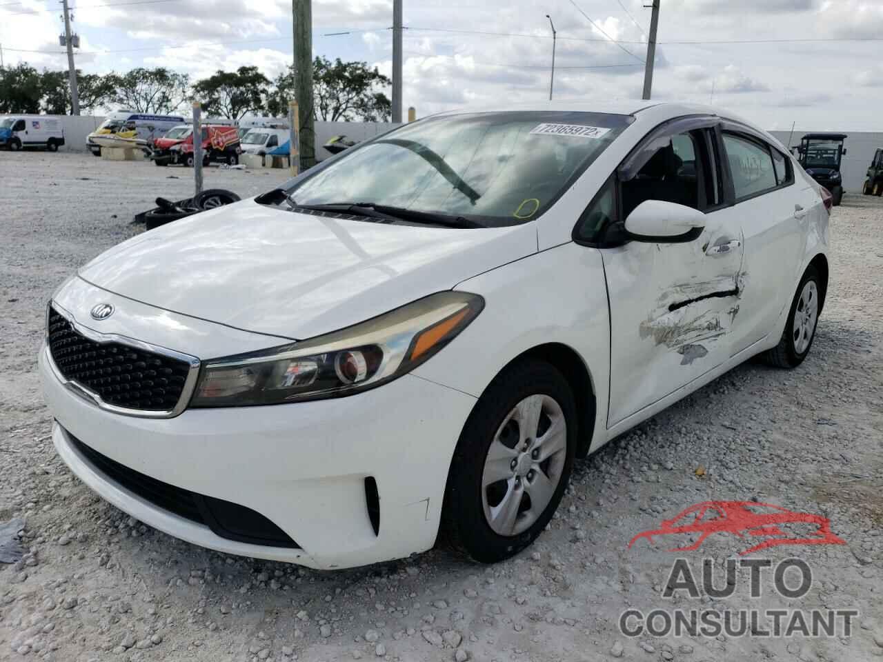 KIA FORTE 2017 - 3KPFK4A76HE015290