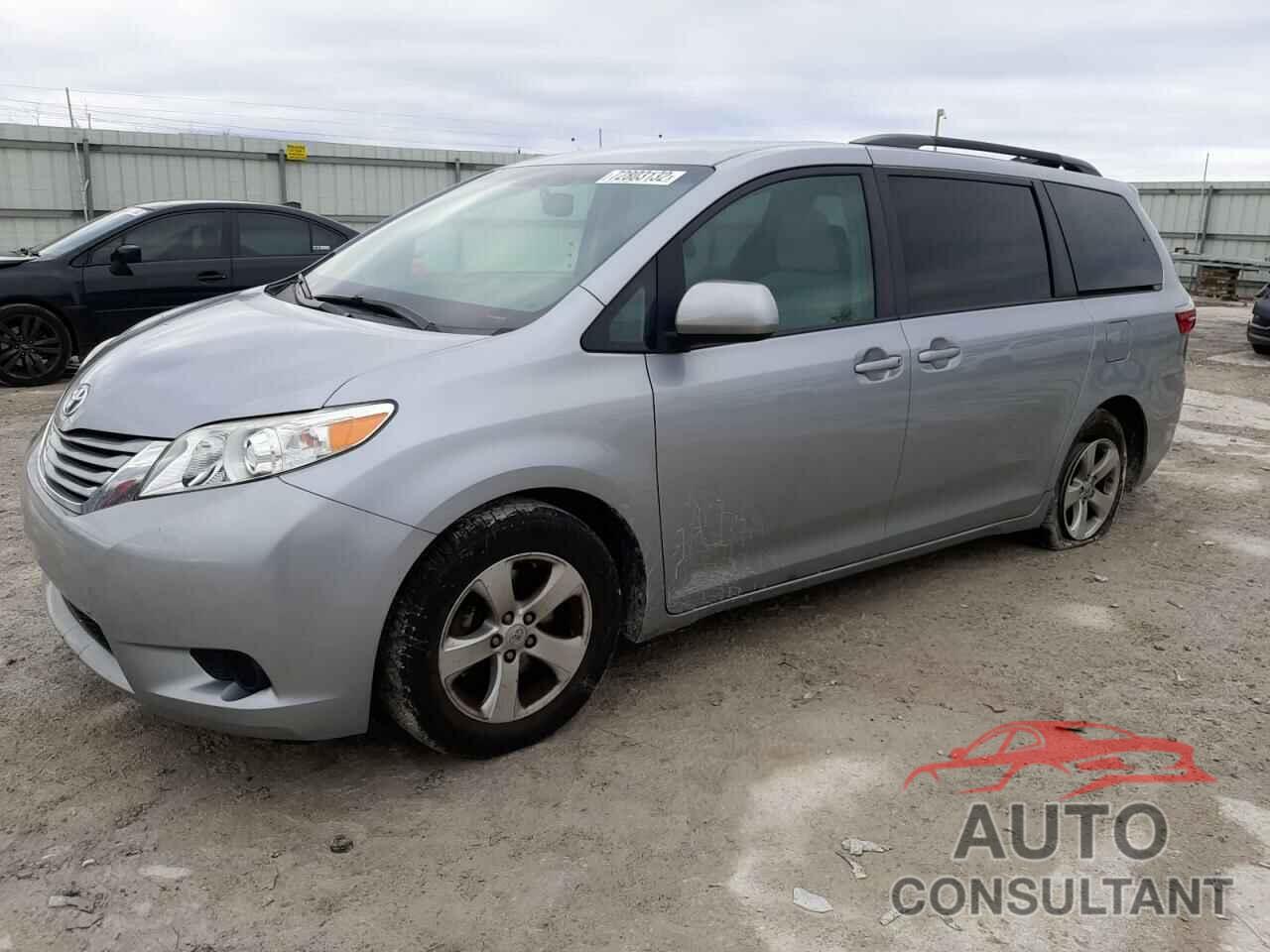 TOYOTA SIENNA 2017 - 5TDKZ3DC8HS810571