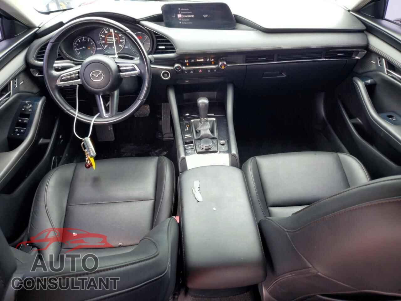 MAZDA 3 2019 - 3MZBPADL4KM111954