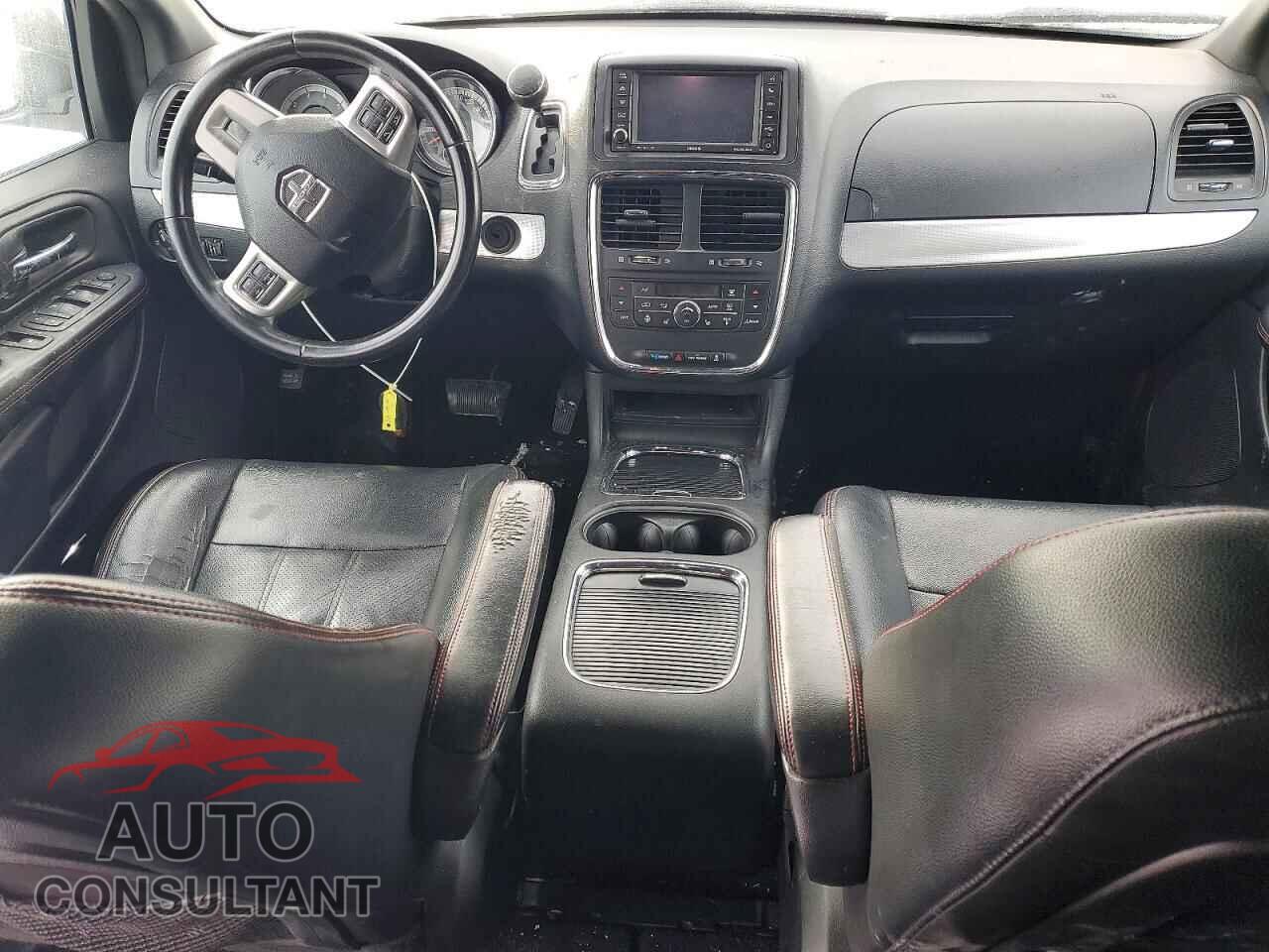 DODGE CARAVAN 2011 - 2D4RN7DG3BR749167