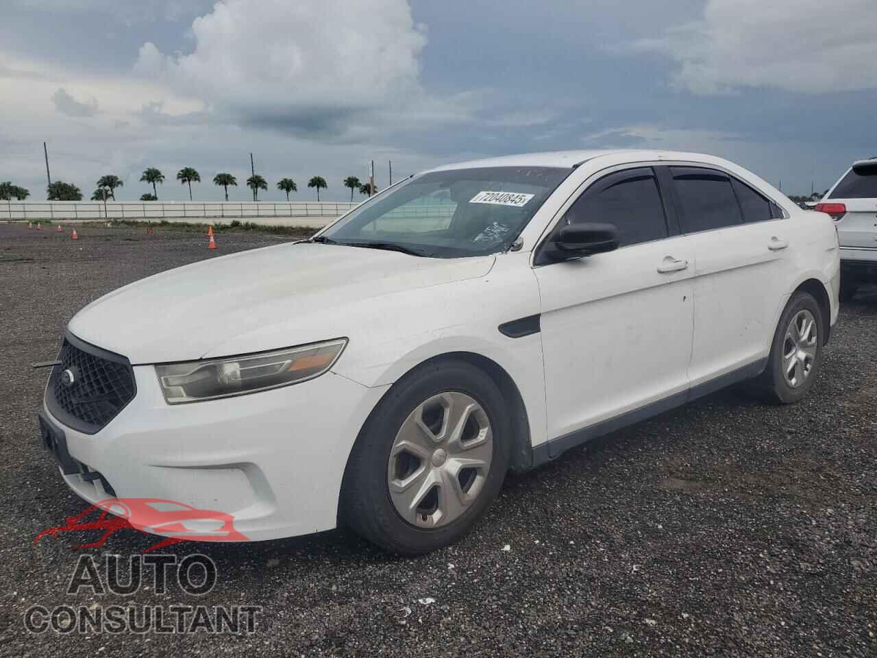 FORD TAURUS 2015 - 1FAHP2MK4FG106477