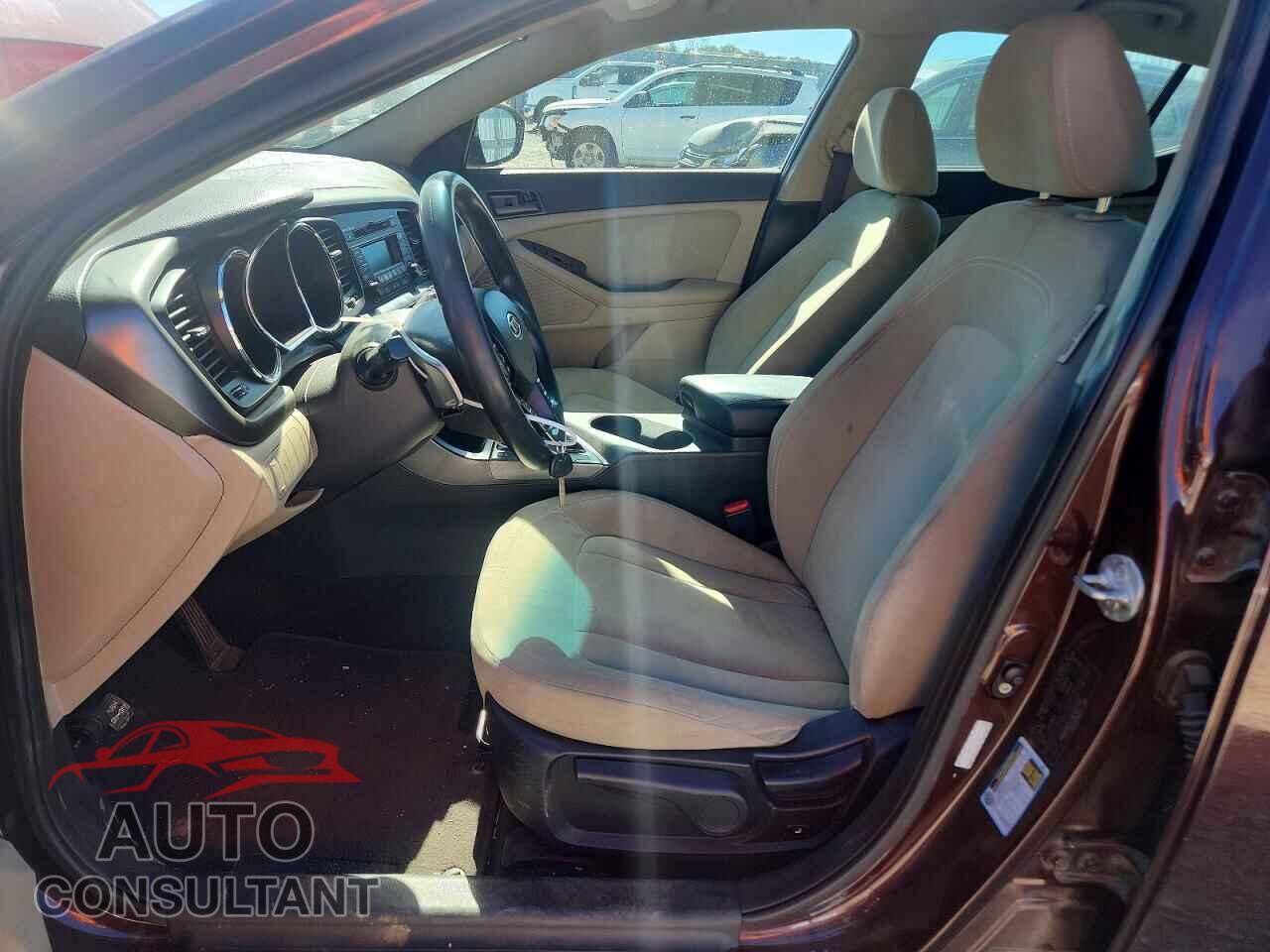 KIA OPTIMA 2011 - KNAGM4A73B5057012