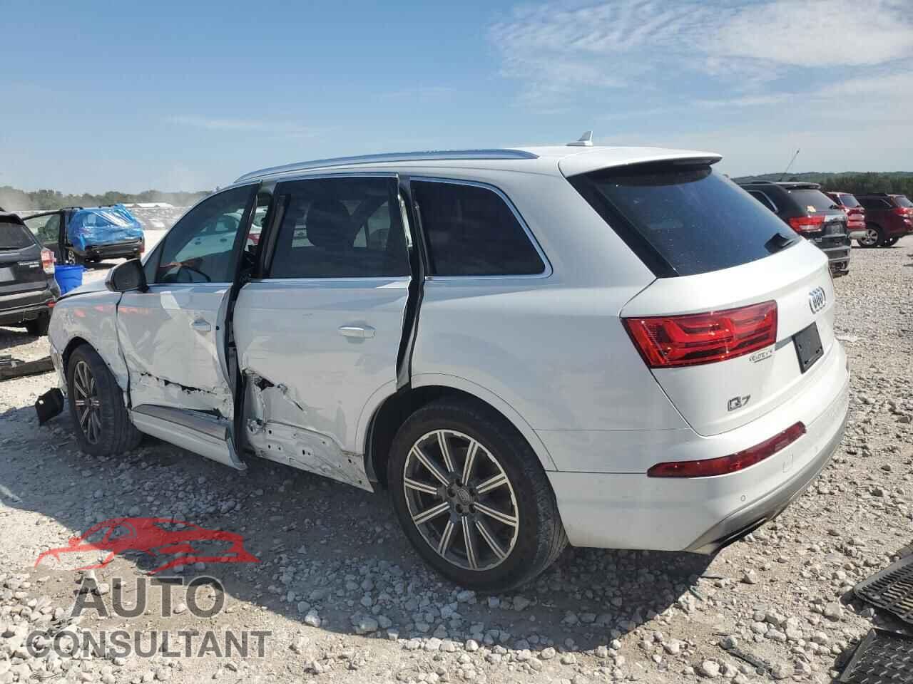 AUDI Q7 2018 - WA1AAAF78JD033053