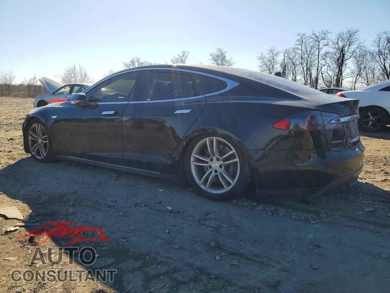 TESLA MODEL S 2013 - 5YJSA1CG6DFP08040