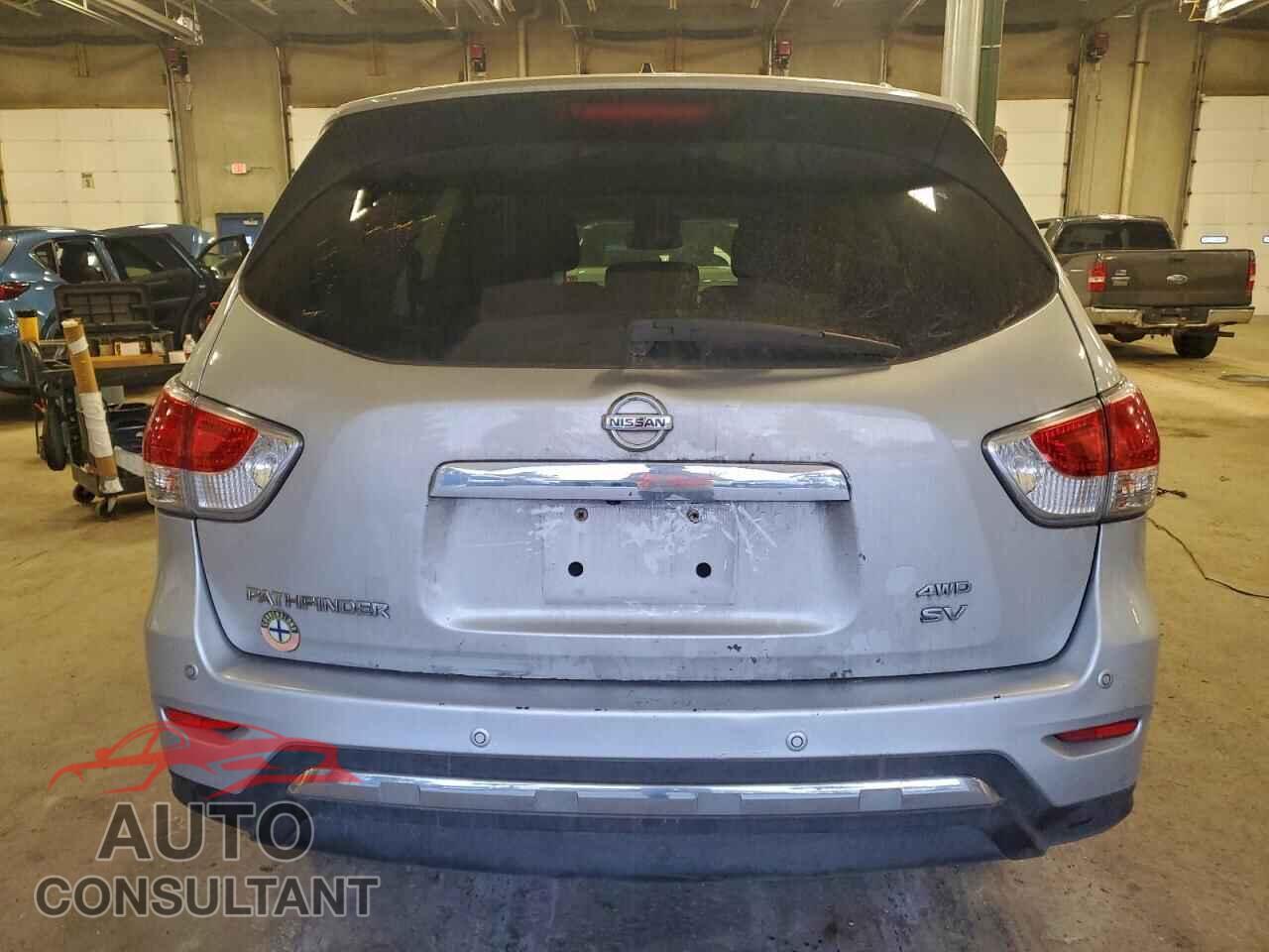 NISSAN PATHFINDER 2015 - 5N1AR2MM4FC676828