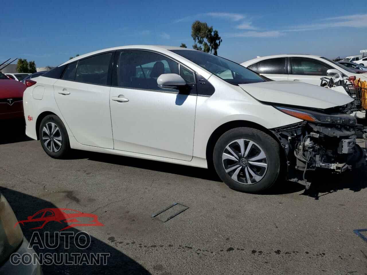 TOYOTA PRIUS 2017 - JTDKARFP0H3049417