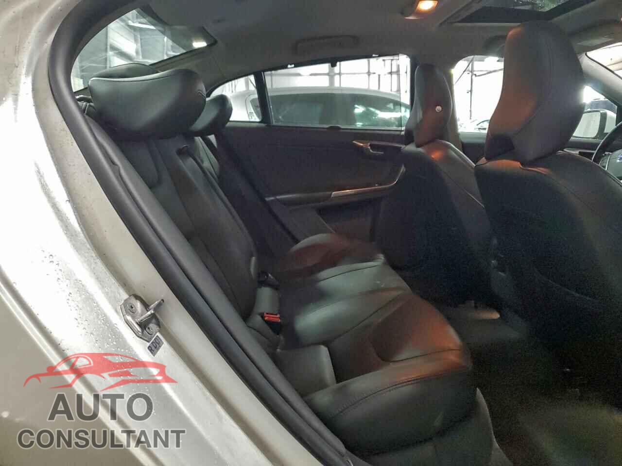 VOLVO S60 2017 - LYV402TK5HB140702