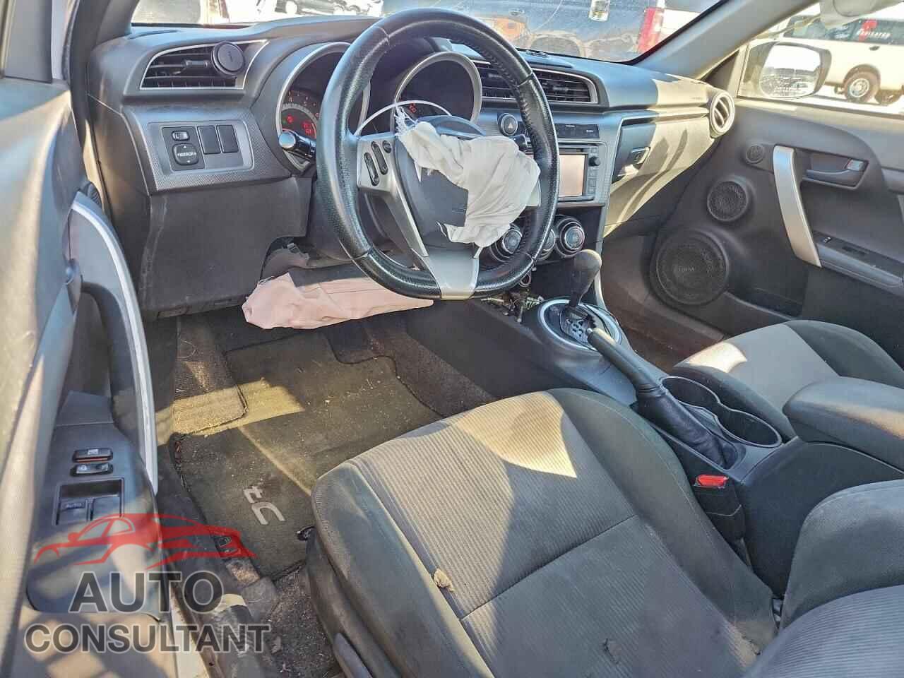 TOYOTA SCION 2014 - JTKJF5C76E3087961