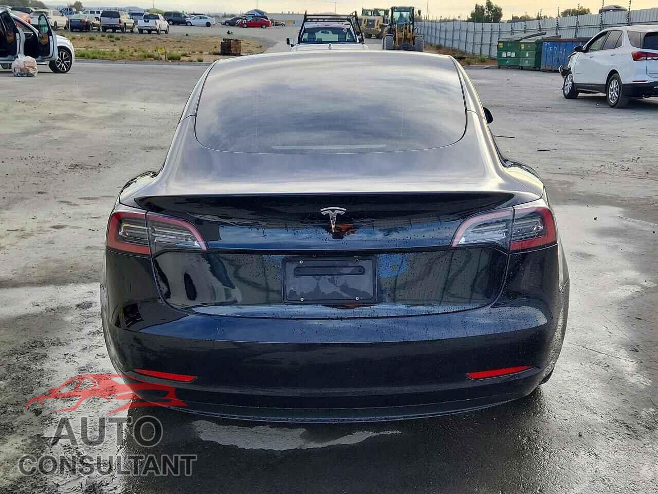 TESLA MODEL 3 2023 - 5YJ3E1EA0PF459644