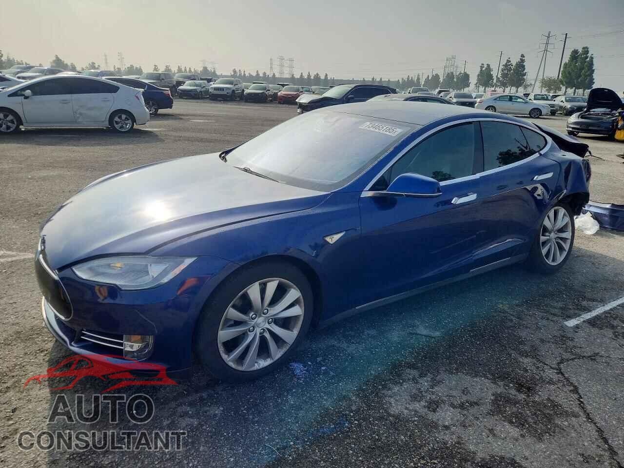 TESLA MODEL S 2015 - 5YJSA1E27FF116487