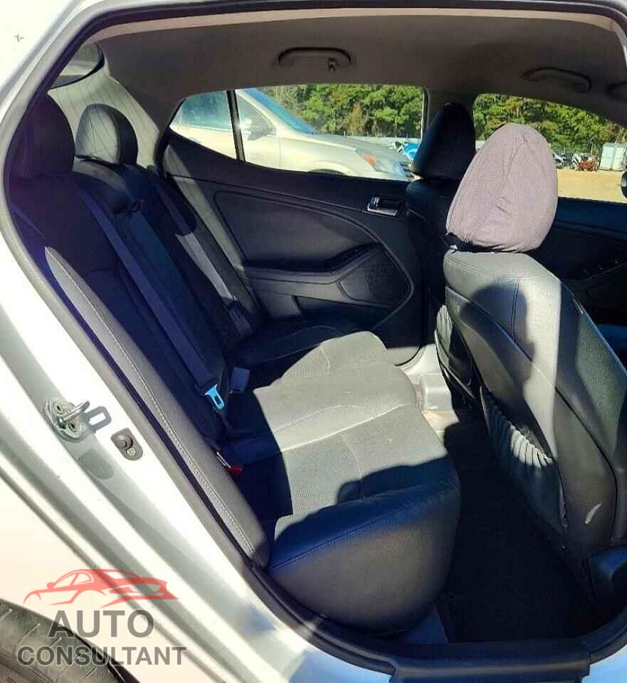 KIA OPTIMA 2015 - KNAGN4AD6F5091065