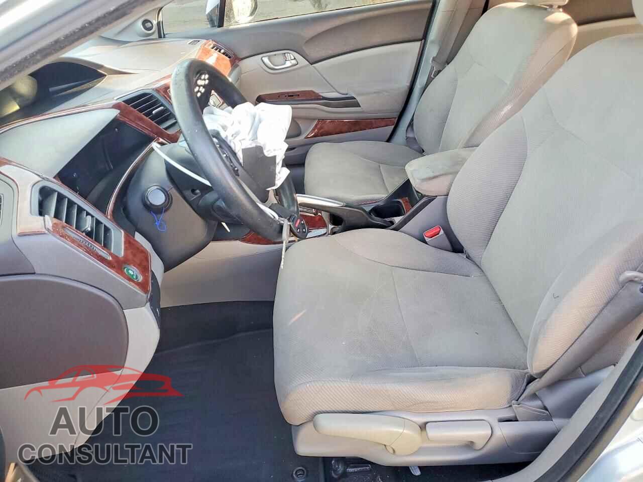HONDA CIVIC 2012 - 2HGFB2F84CH528574