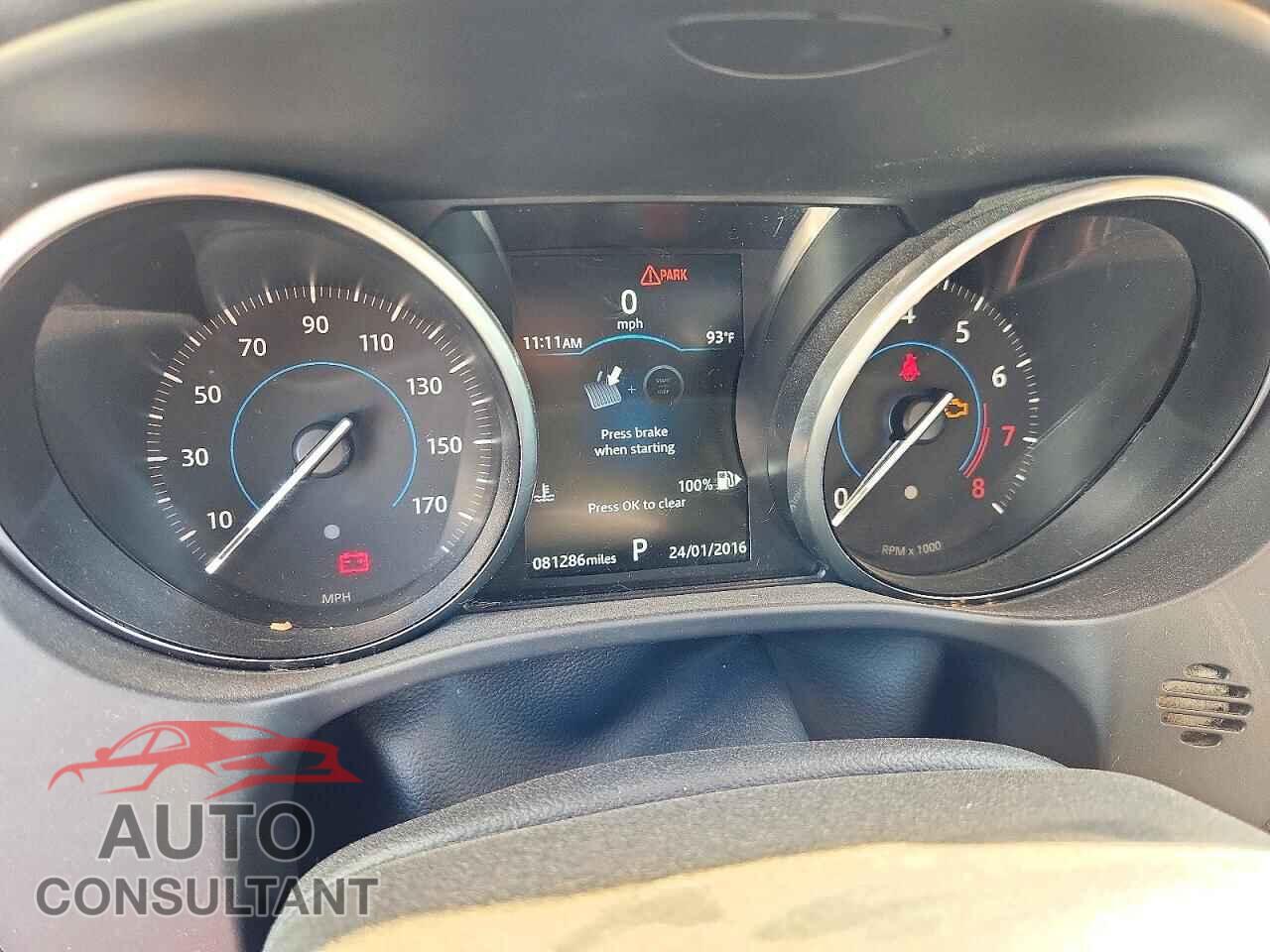JAGUAR F-PACE 2018 - SADCL2FXXJA273662