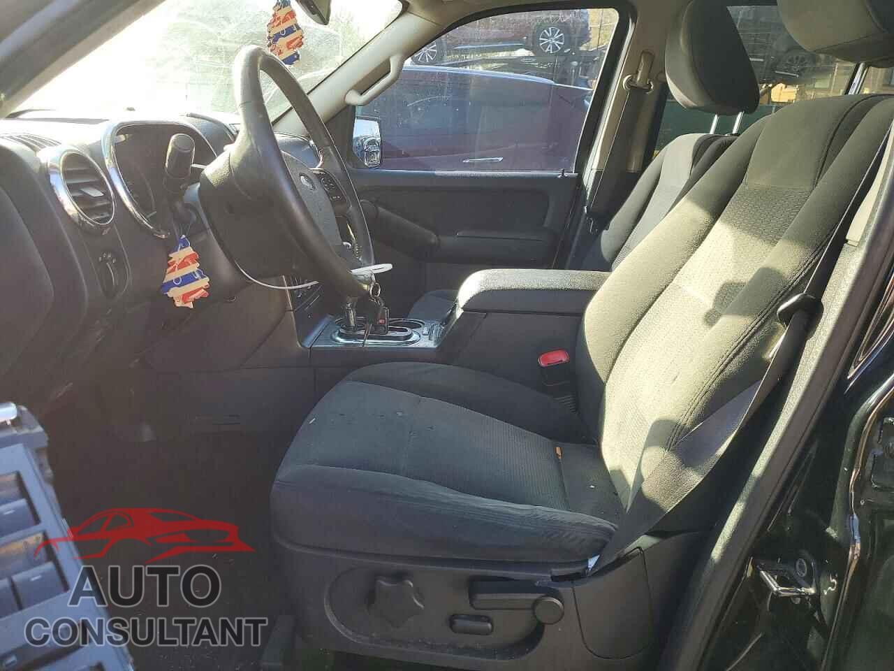 FORD EXPLORER 2009 - 1FMEU73E69UA27067