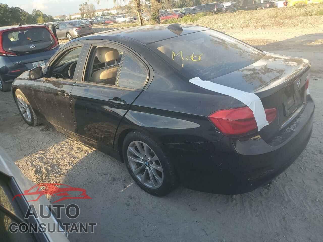 BMW 3 SERIES 2017 - WBA8E1G52HNU13402