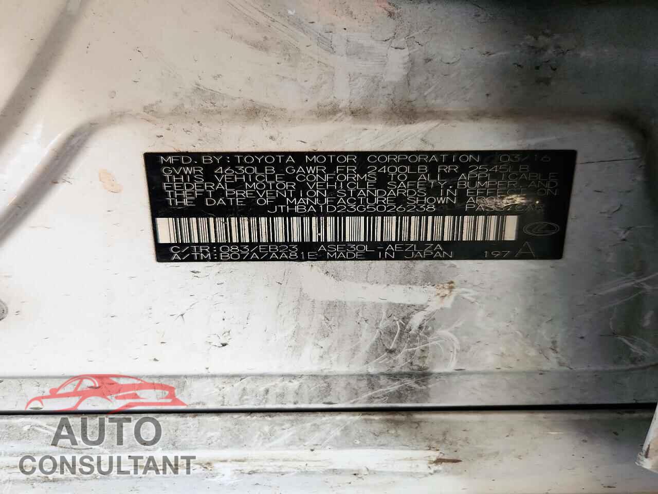 LEXUS IS 2016 - JTHBA1D23G5026238