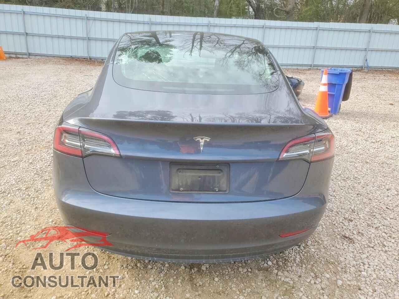 TESLA MODEL 3 2023 - 5YJ3E1EA0PF643921