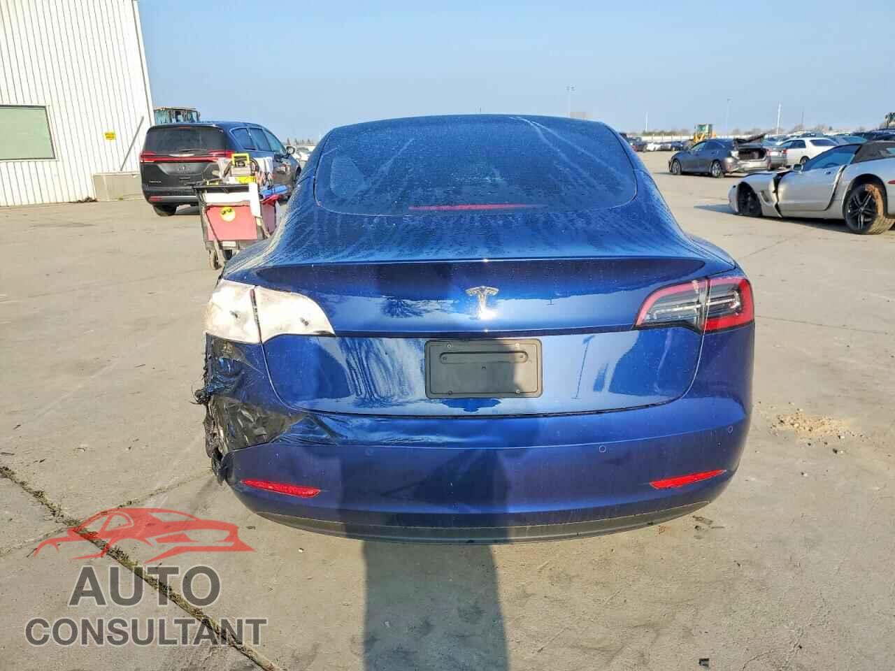 TESLA MODEL 3 2022 - 5YJ3E1EA3NF199771