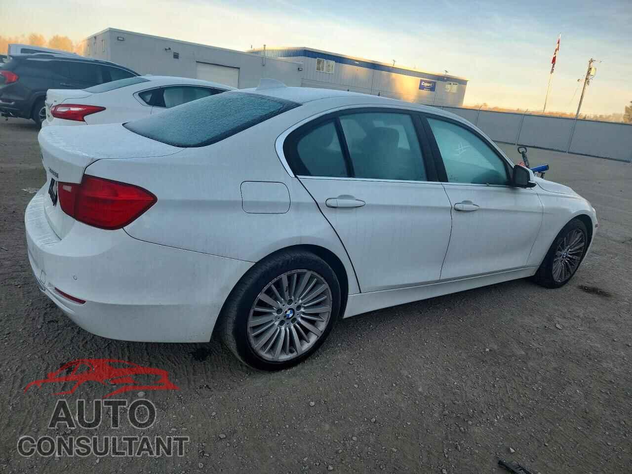 BMW 3 SERIES 2015 - WBA3B3C5XFF545870