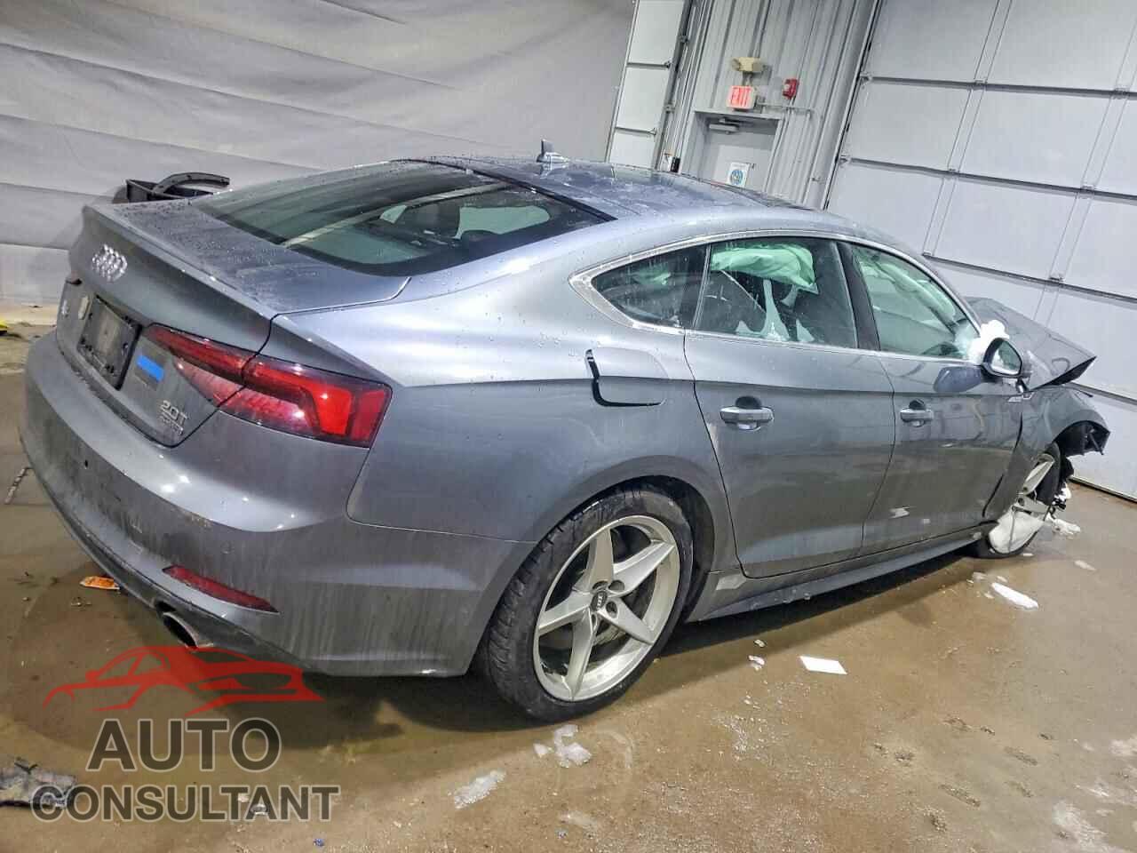 AUDI A5 2018 - WAUENCF56JA023304
