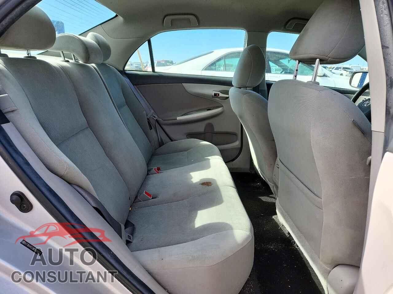 TOYOTA COROLLA 2011 - 2T1BU4EE9BC569222