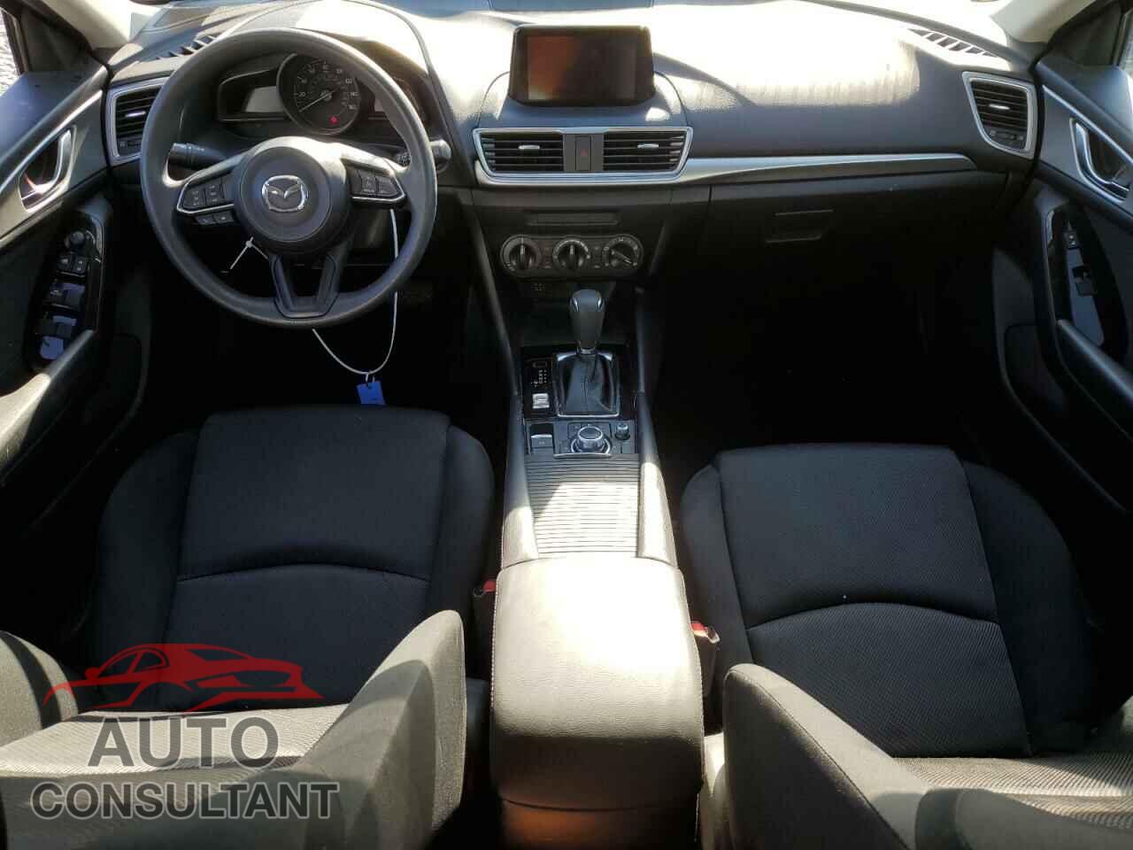 MAZDA 3 2017 - 3MZBN1U78HM142058