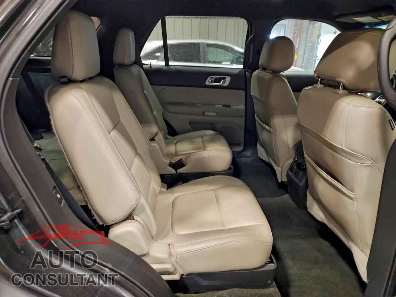 FORD EXPLORER 2015 - 1FM5K8F86FGA19613