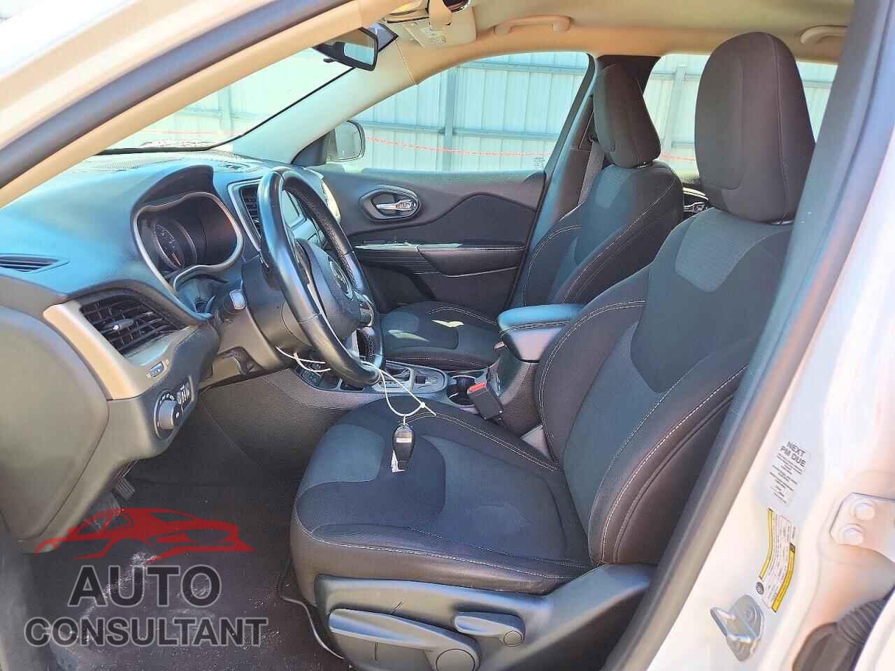 JEEP CHEROKEE 2017 - 1C4PJLCB1HW522137