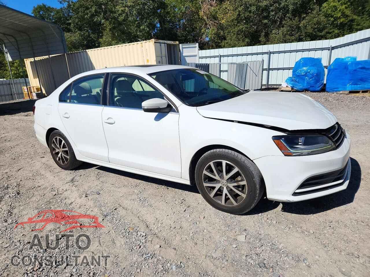 VOLKSWAGEN JETTA 2017 - 3VWDB7AJ0HM208896