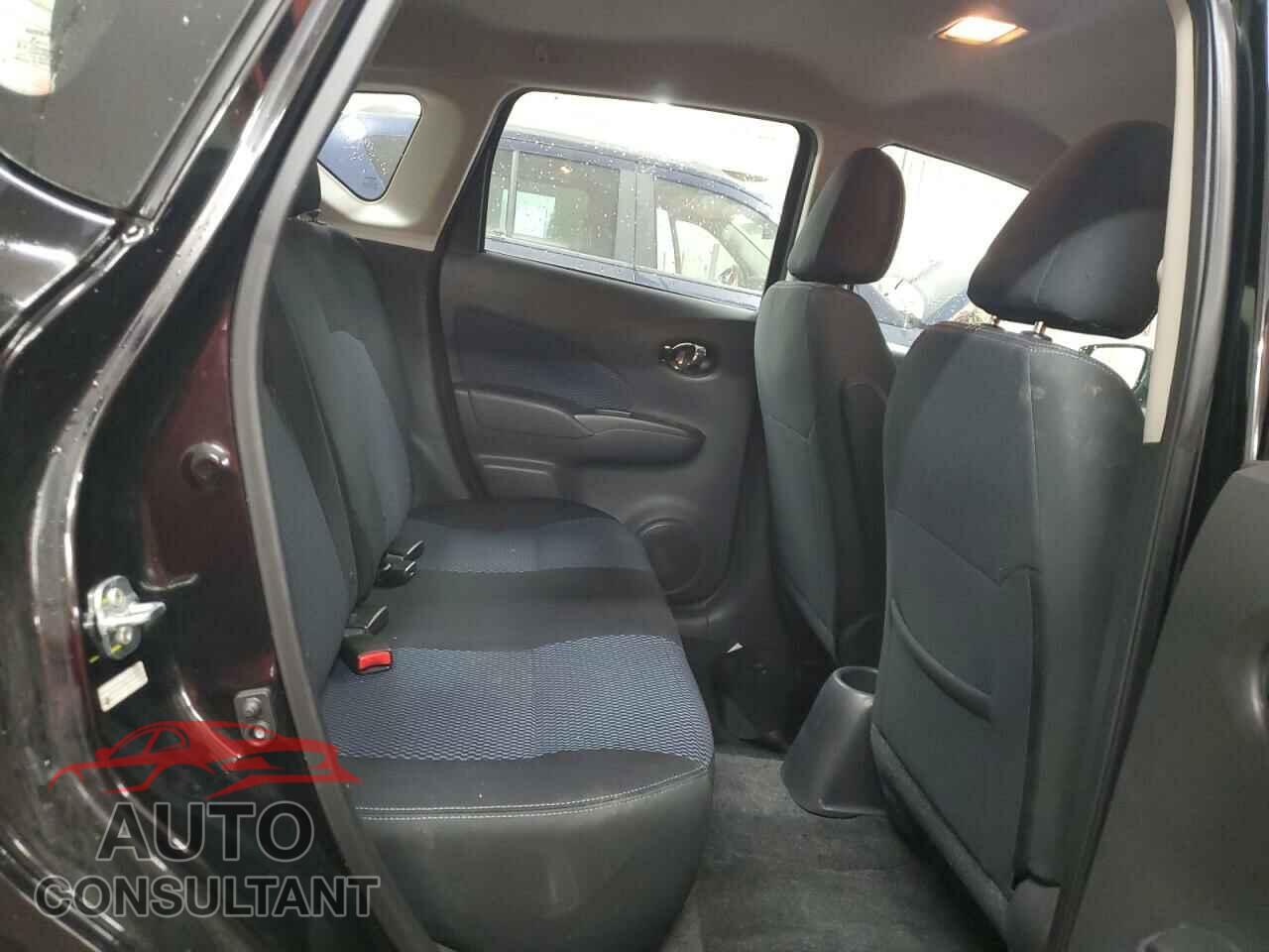 NISSAN VERSA 2017 - 3N1CE2CP4HL378200
