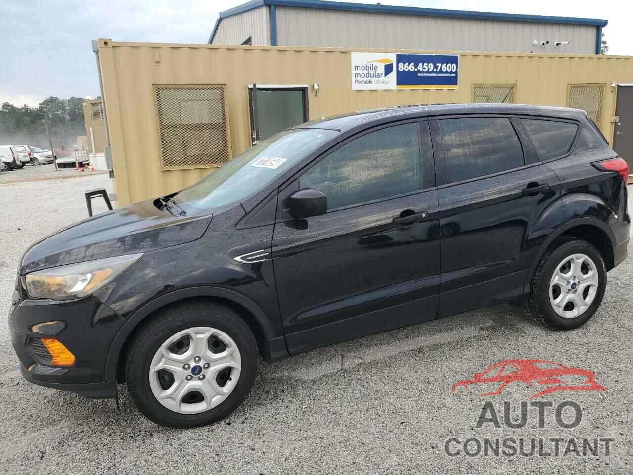 FORD ESCAPE 2019 - 1FMCU0F76KUC07411