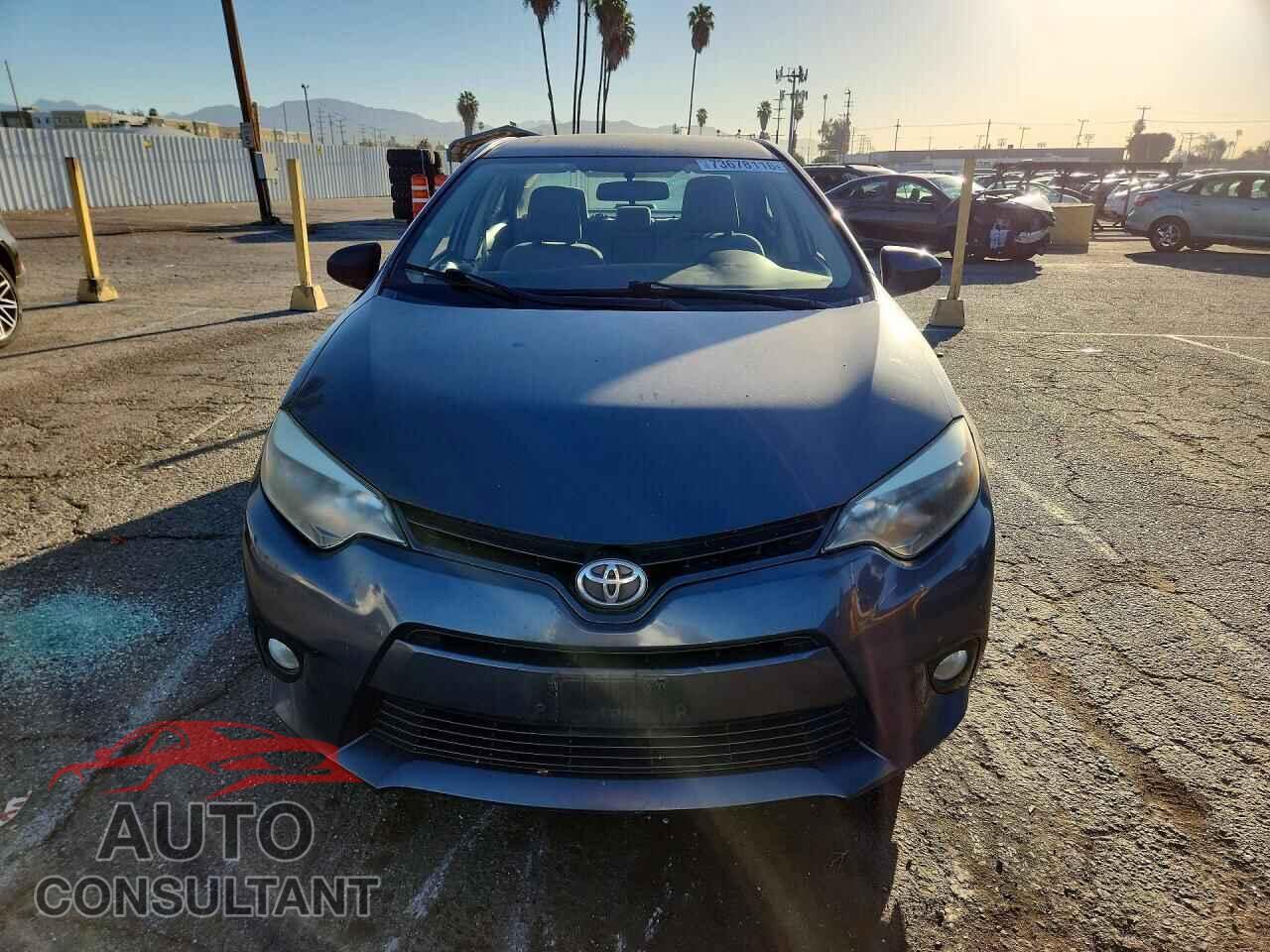 TOYOTA COROLLA 2015 - 5YFBURHE9FP246139