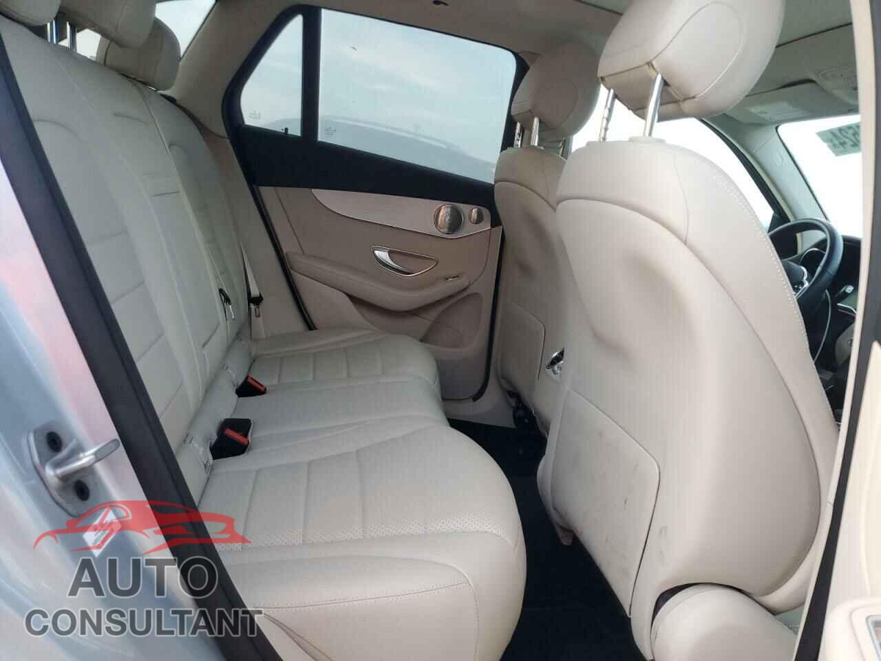 MERCEDES-BENZ GLC-CLASS 2021 - W1N0G8DBXMF977227