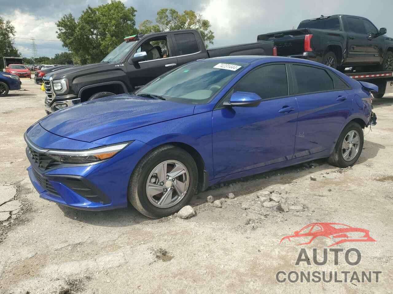HYUNDAI ELANTRA 2024 - KMHLL4DG0RU772437