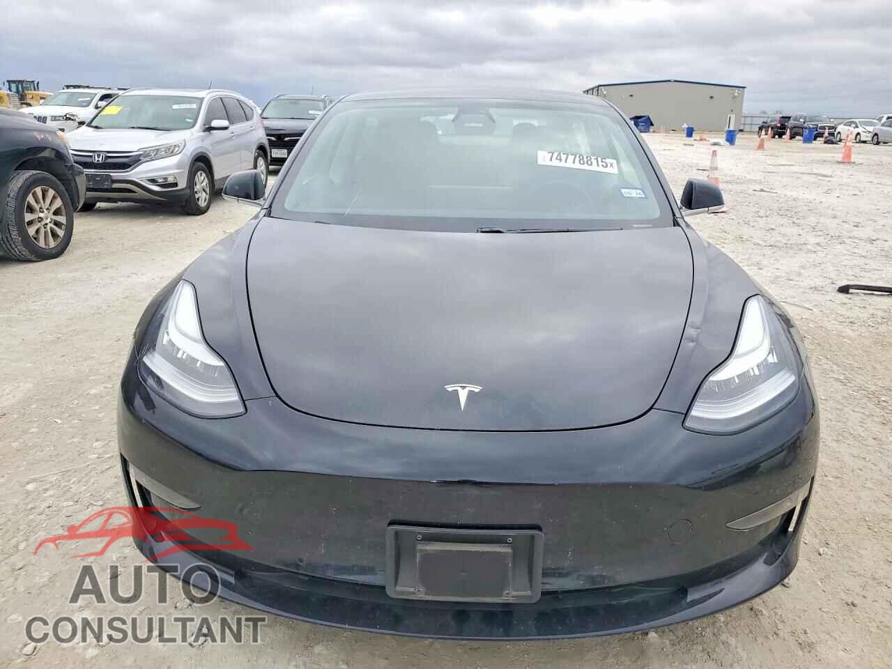 TESLA MODEL 3 2019 - 5YJ3E1EA7KF395188