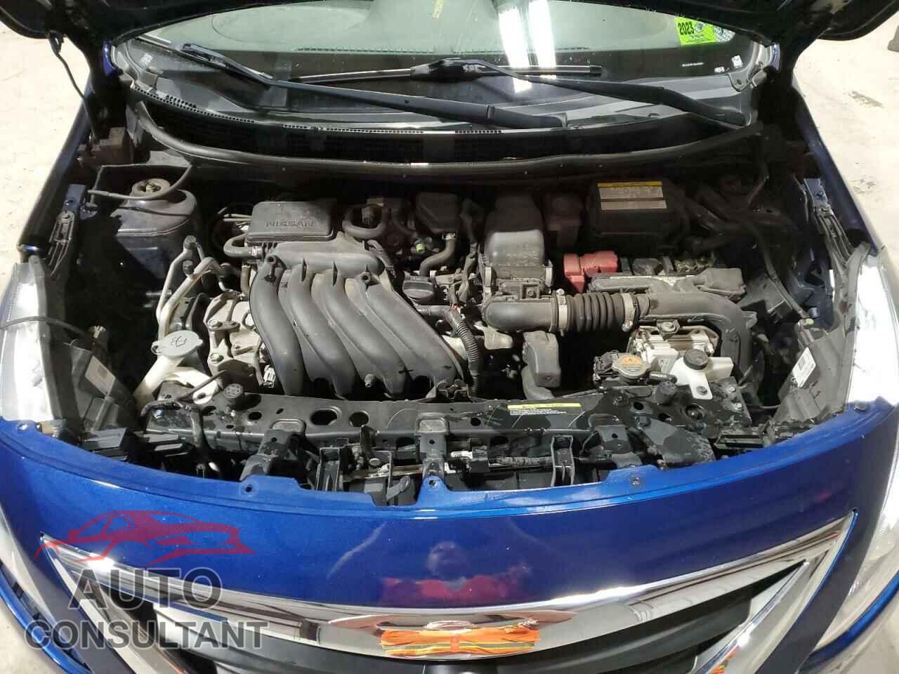 NISSAN VERSA 2019 - 3N1CN7AP3KL855867